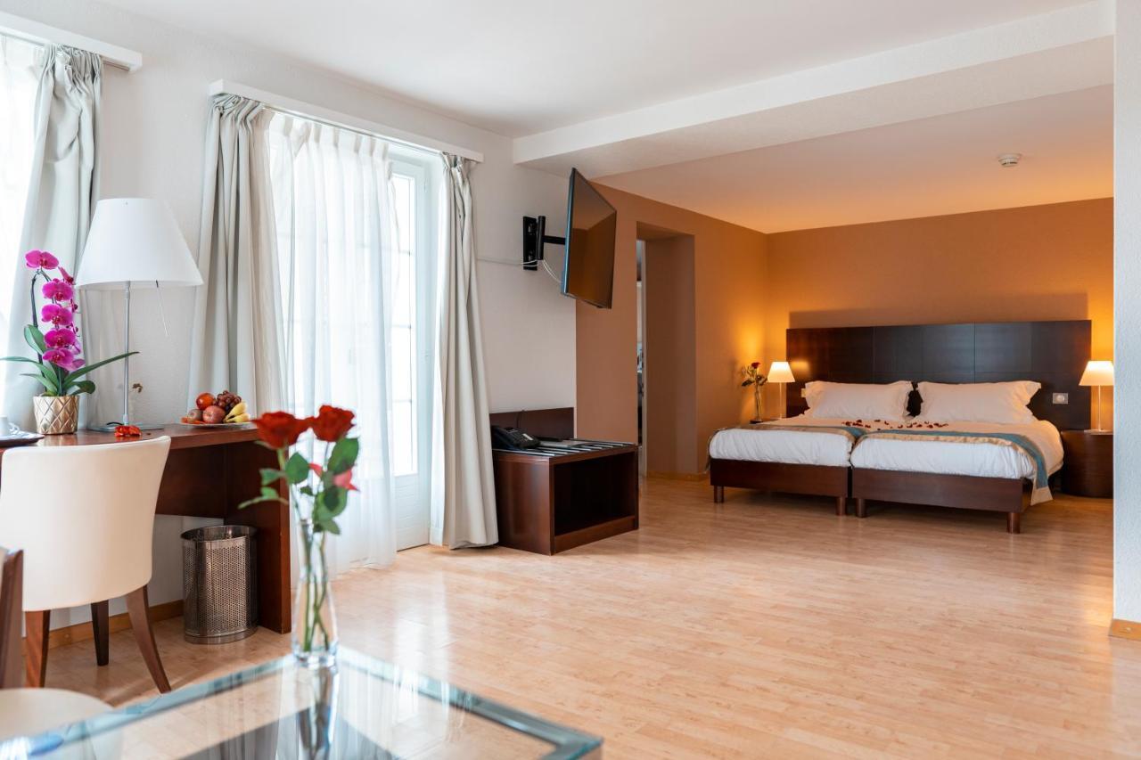 Swiss Hotel La Couronne アヴァンシュ エクステリア 写真
