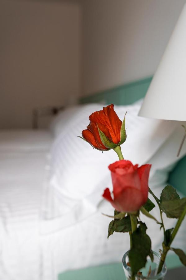 Swiss Hotel La Couronne アヴァンシュ エクステリア 写真